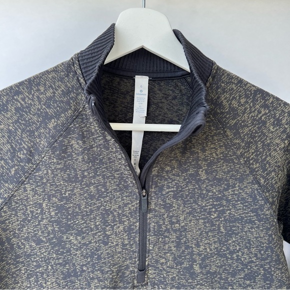 Lululemon Restless half zip long sleeve pullover in black Armony - Picture 5 of 9
